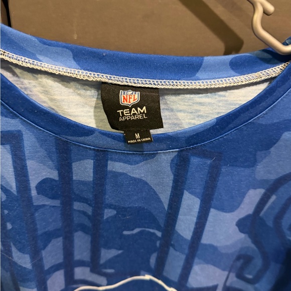 Buffalo Bills Camouflage Cropped Graphic T-Shirt - Picture 2 of 3